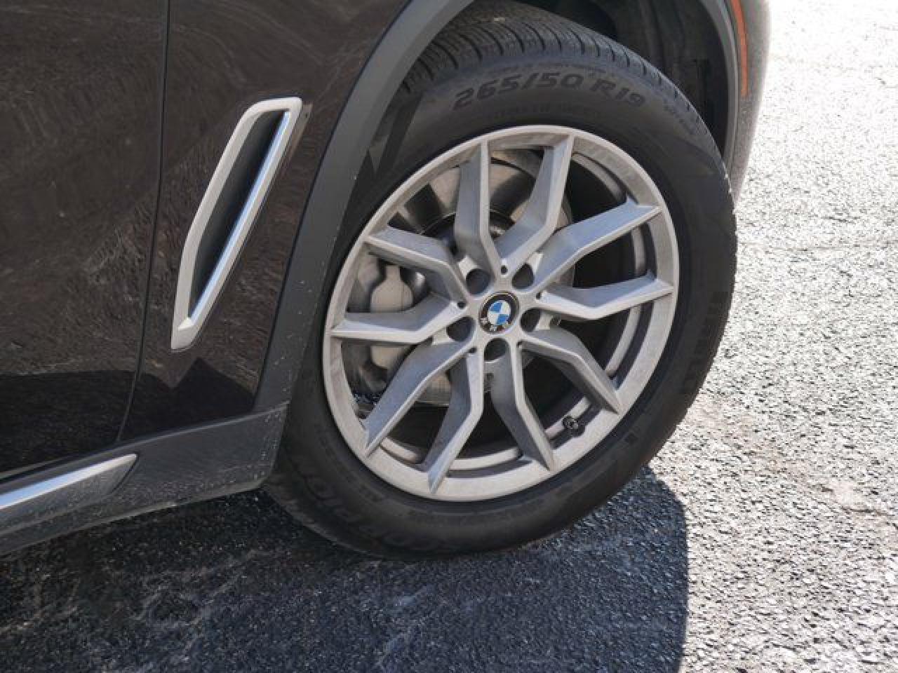 2021 BMW X5 VIN 5UXCR6C07M9G27427 photo 11