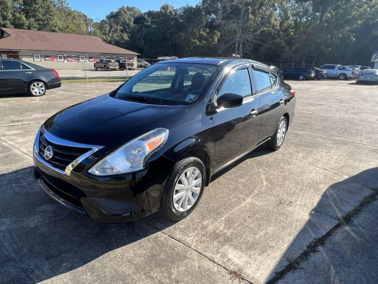 2016 Nissan Versa VIN 3N1CN7AP2GL838971 photo 1