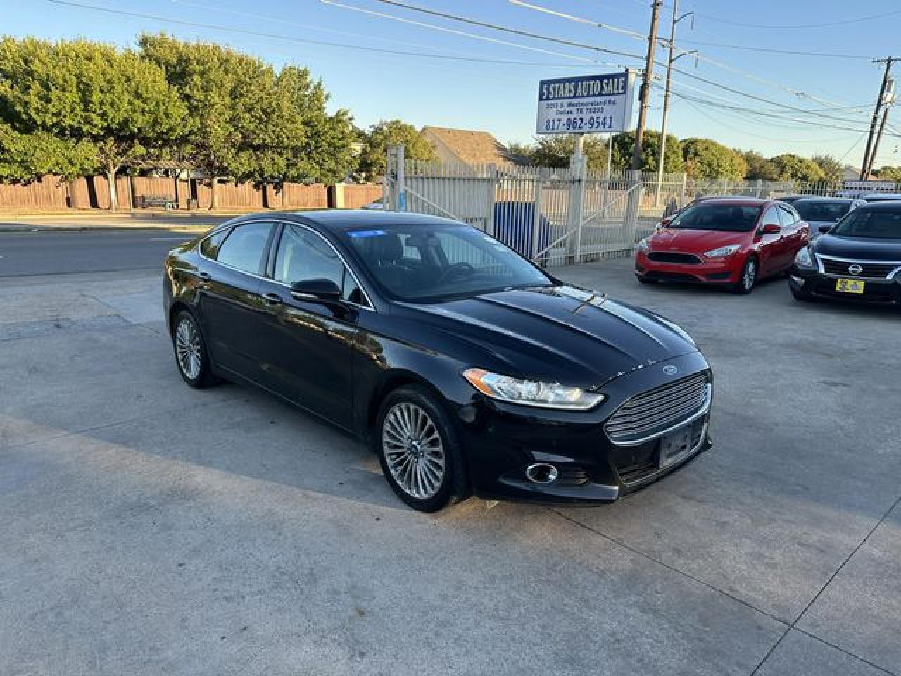 2013 Ford Fusion VIN 3FA6P0D96DR126244 photo 2