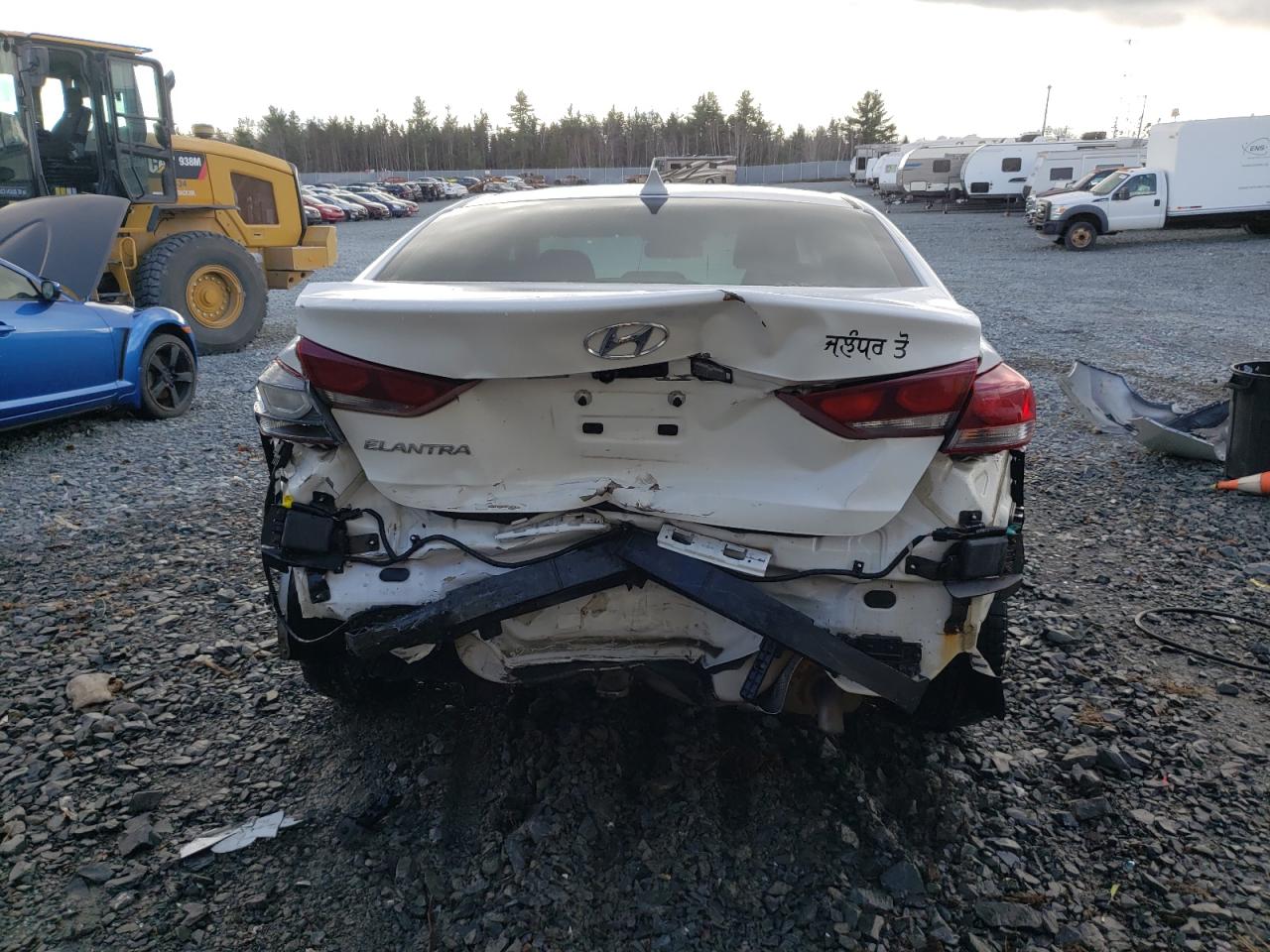 2018 HYUNDAI Elantra se VIN KMHD84LF4JU661165 photo 9