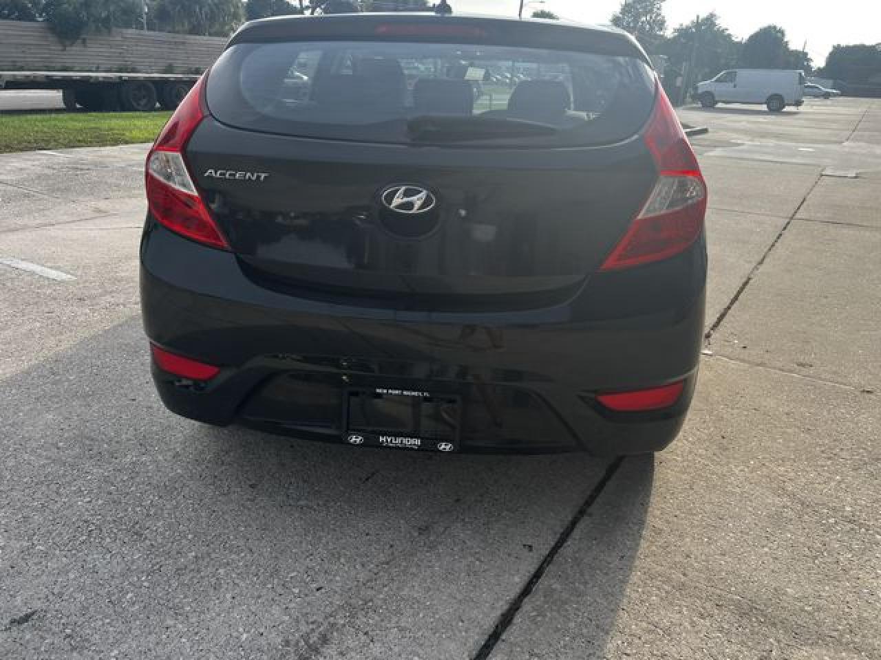 2014 HYUNDAI Accent VIN KMHCT5AE9EU178660 photo 6