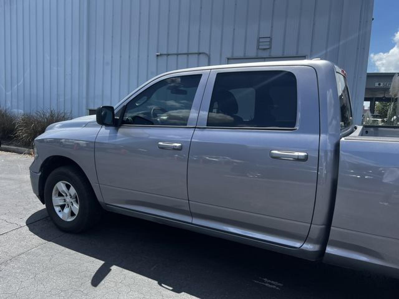 2020 RAM 1500 VIN 1C6RR7TT0LS100997 photo 5