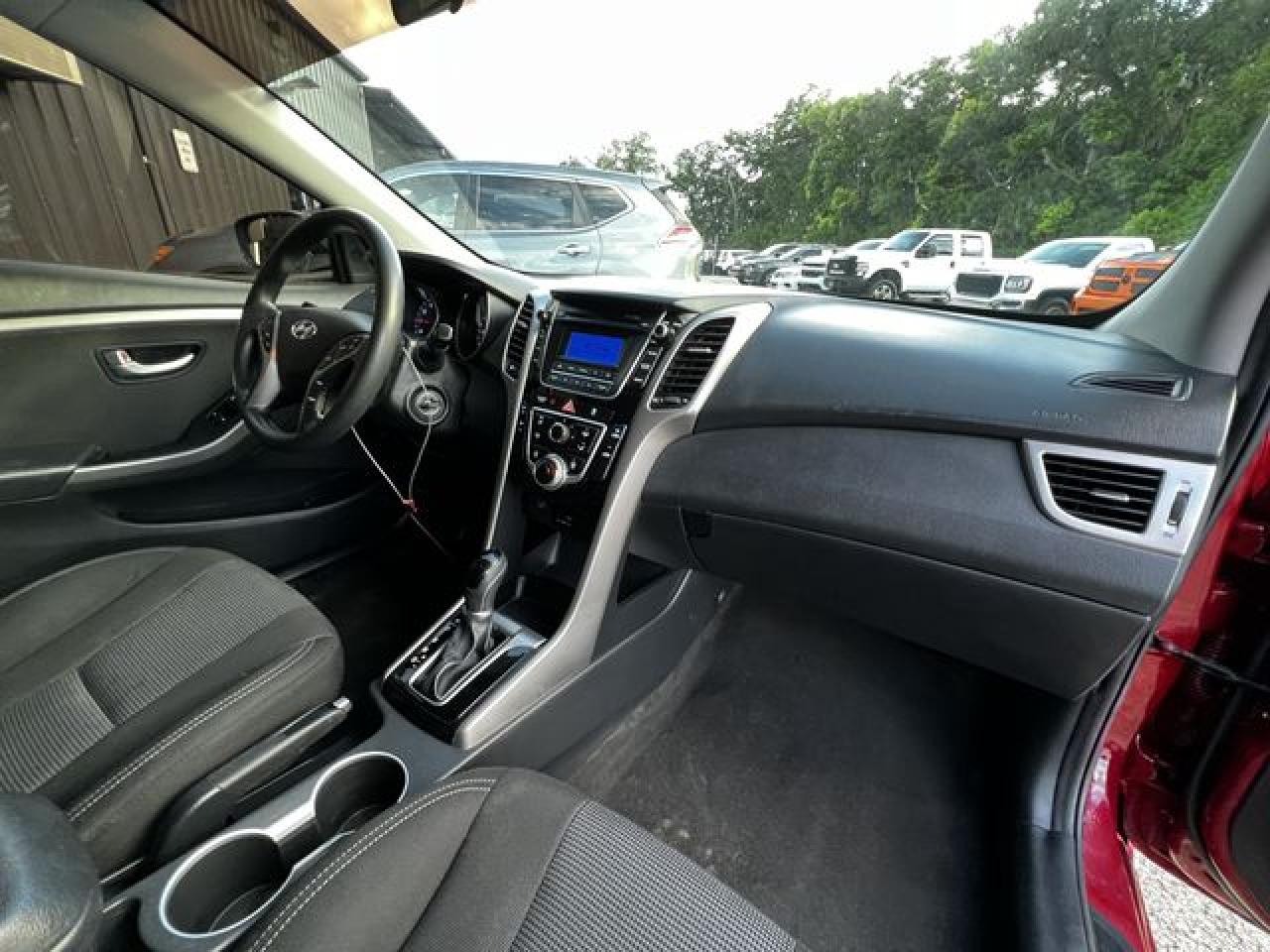 2017 HYUNDAI Elantra gt VIN KMHD35LH9HU372346 photo 12