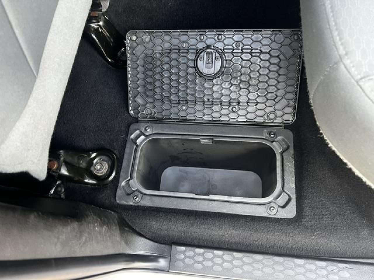 2020 RAM 1500 VIN 1C6RR7TT0LS100997 photo 12