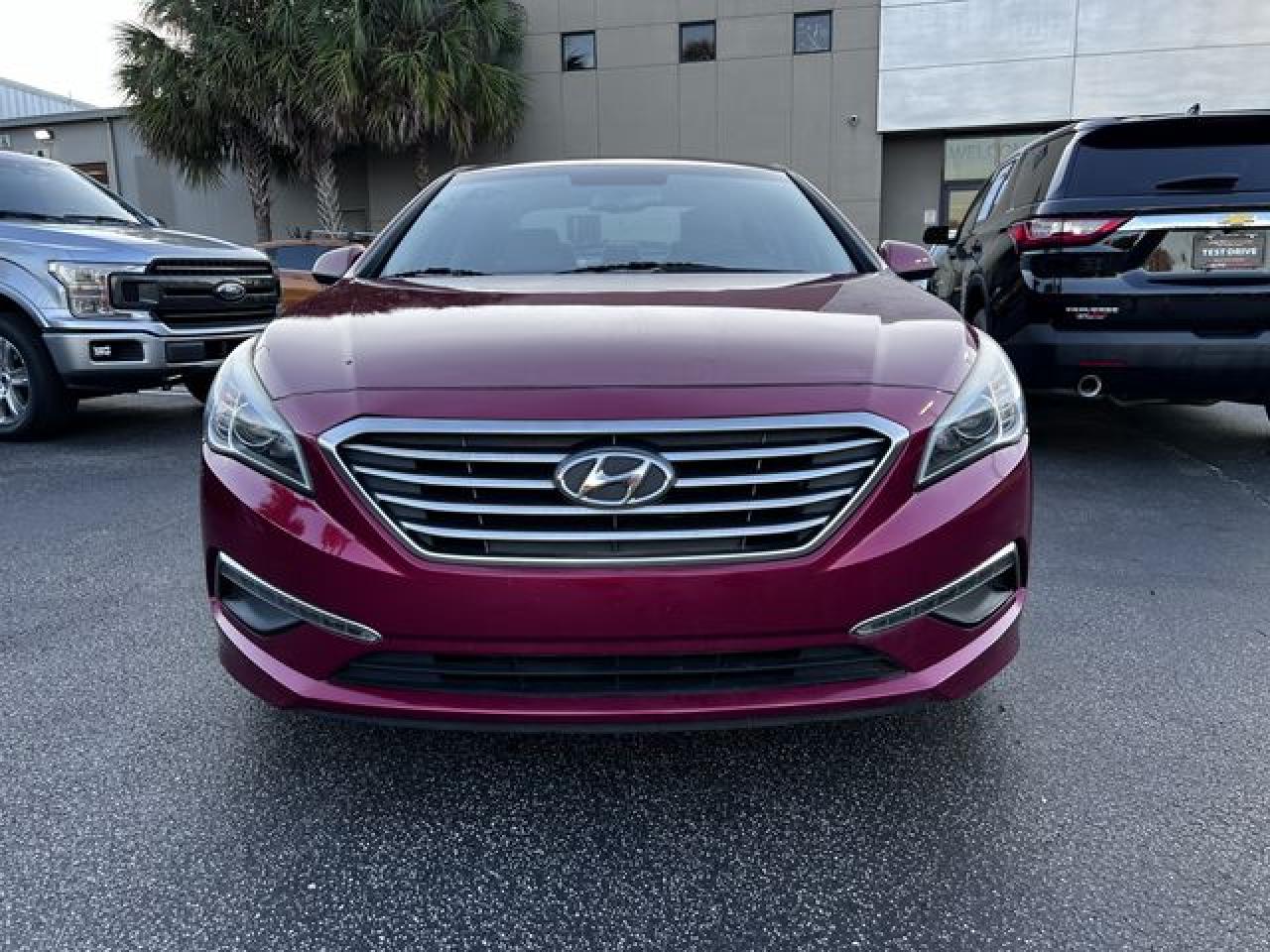 2015 HYUNDAI Sonata VIN 5NPE24AFXFH232742 photo 1
