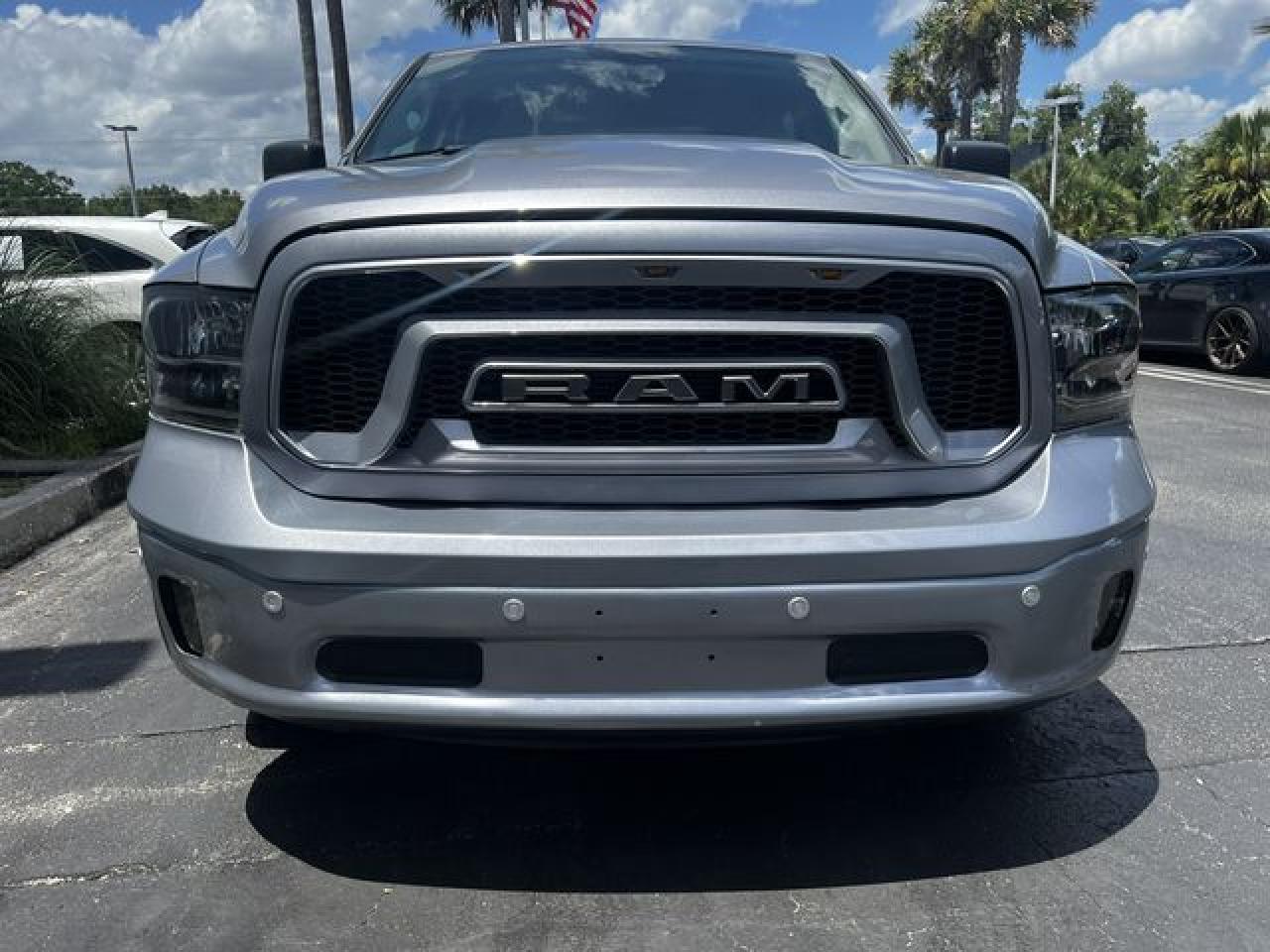 2020 RAM 1500 VIN 1C6RR7TT0LS100997 photo 3