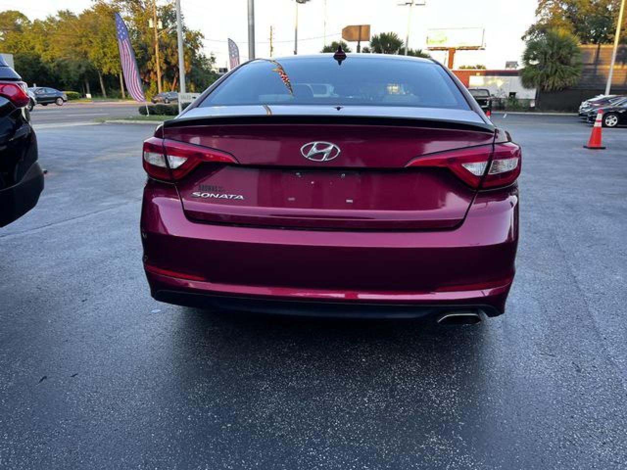 2015 HYUNDAI Sonata VIN 5NPE24AFXFH232742 photo 6