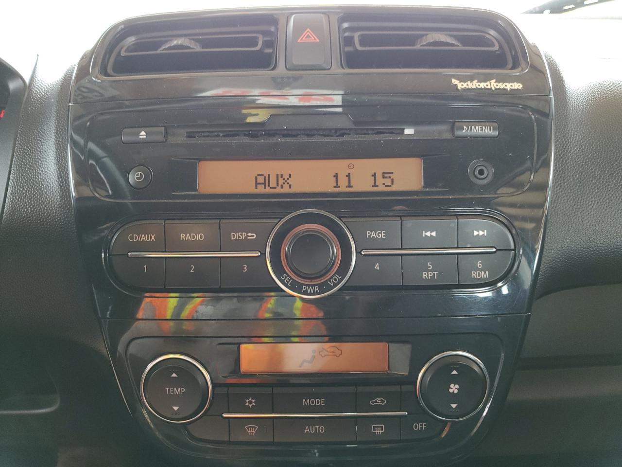 2015 Mitsubishi Mirage VIN ML32A4HJ9FH059569 photo 9