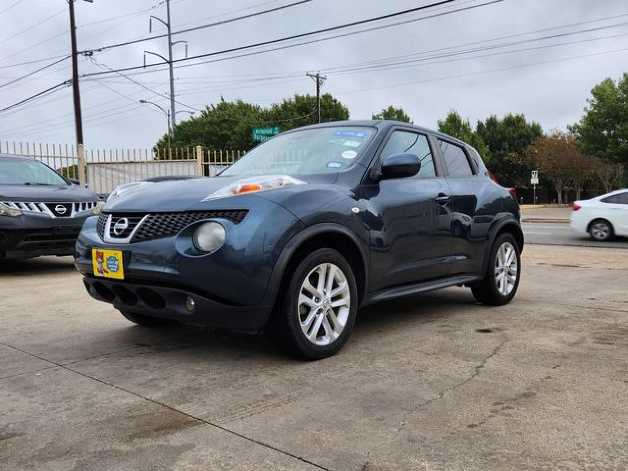 2012 Nissan Juke VIN JN8AF5MV1CT113310 photo 3