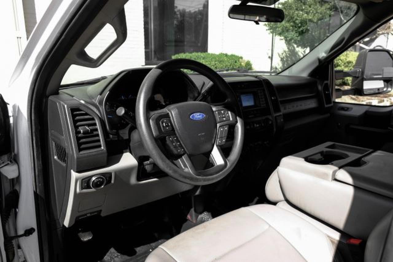 2020 Ford F-350 VIN 1FD8W3HT0LEC47572 photo 12
