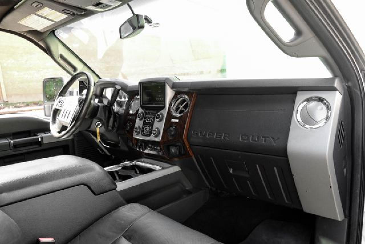 2014 Ford F-450 VIN 1FT8W4DT2EEB34337 photo 10