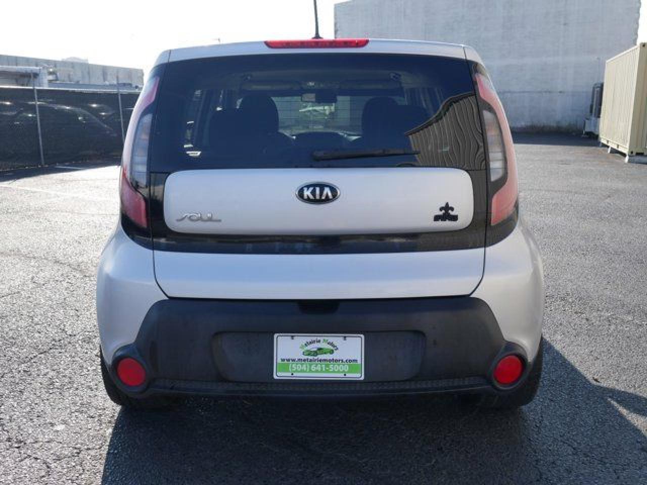 2015 Kia Soul VIN KNDJN2A29F7756203 photo 6