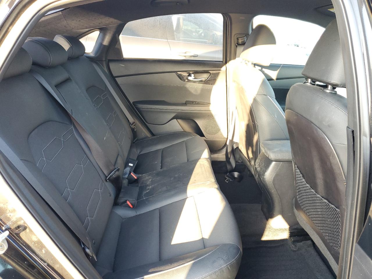 2021 Kia Forte VIN 3KPF34AD3ME386209 photo 10