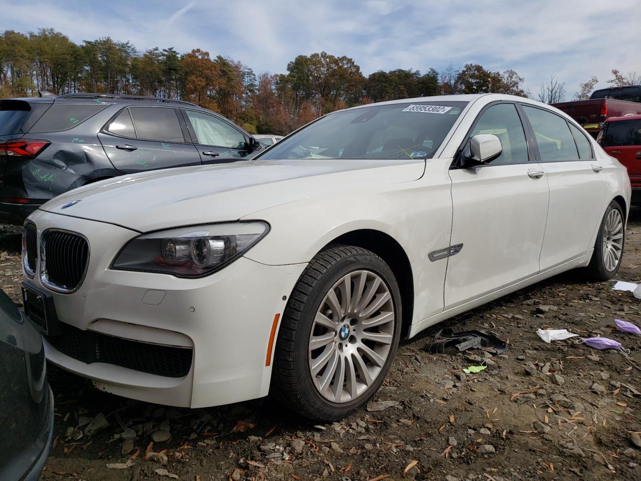 2012 BMW 7 series VIN WBAKC8C50CC437714 photo 2