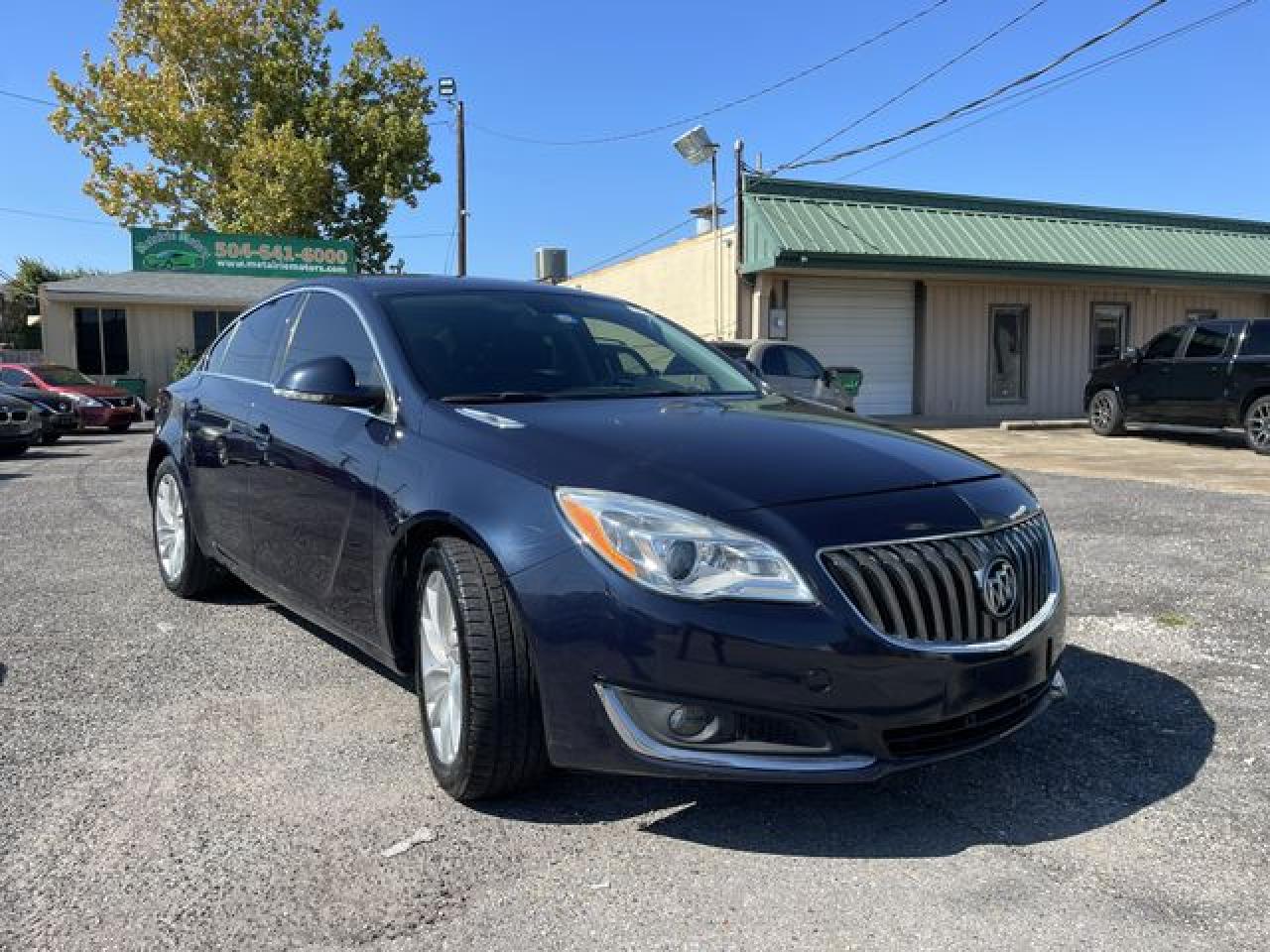 2017 Buick Regal VIN 2G4GK5EKXH9162215 photo 8