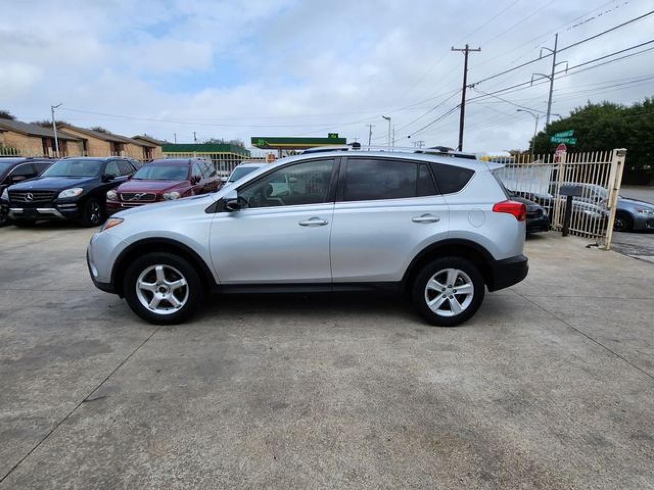 2013 Toyota Rav4 VIN JTMWFREVXDD012219 photo 6
