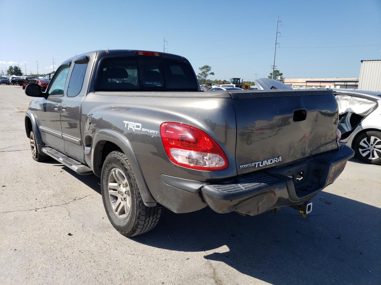 2003 Toyota Tundra VIN 5TBRT38173S397682 photo 3