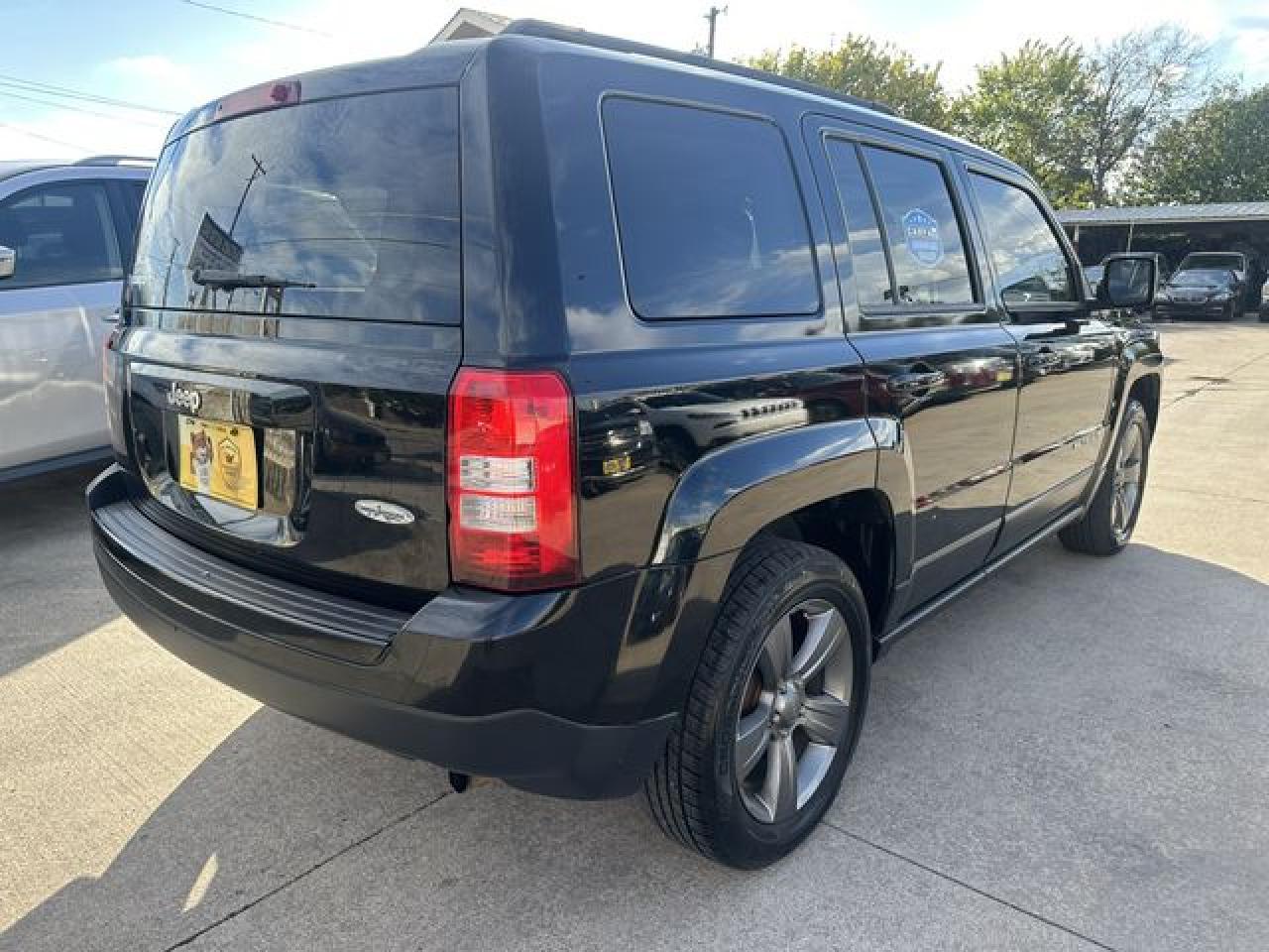 2014 Jeep Patriot VIN 1C4NJPFA8ED821472 photo 2