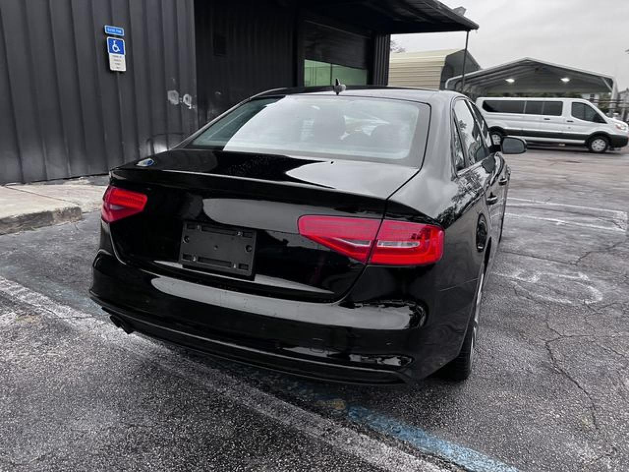 2016 AUDI A4 VIN WAUAFAFL2GN012316 photo 12