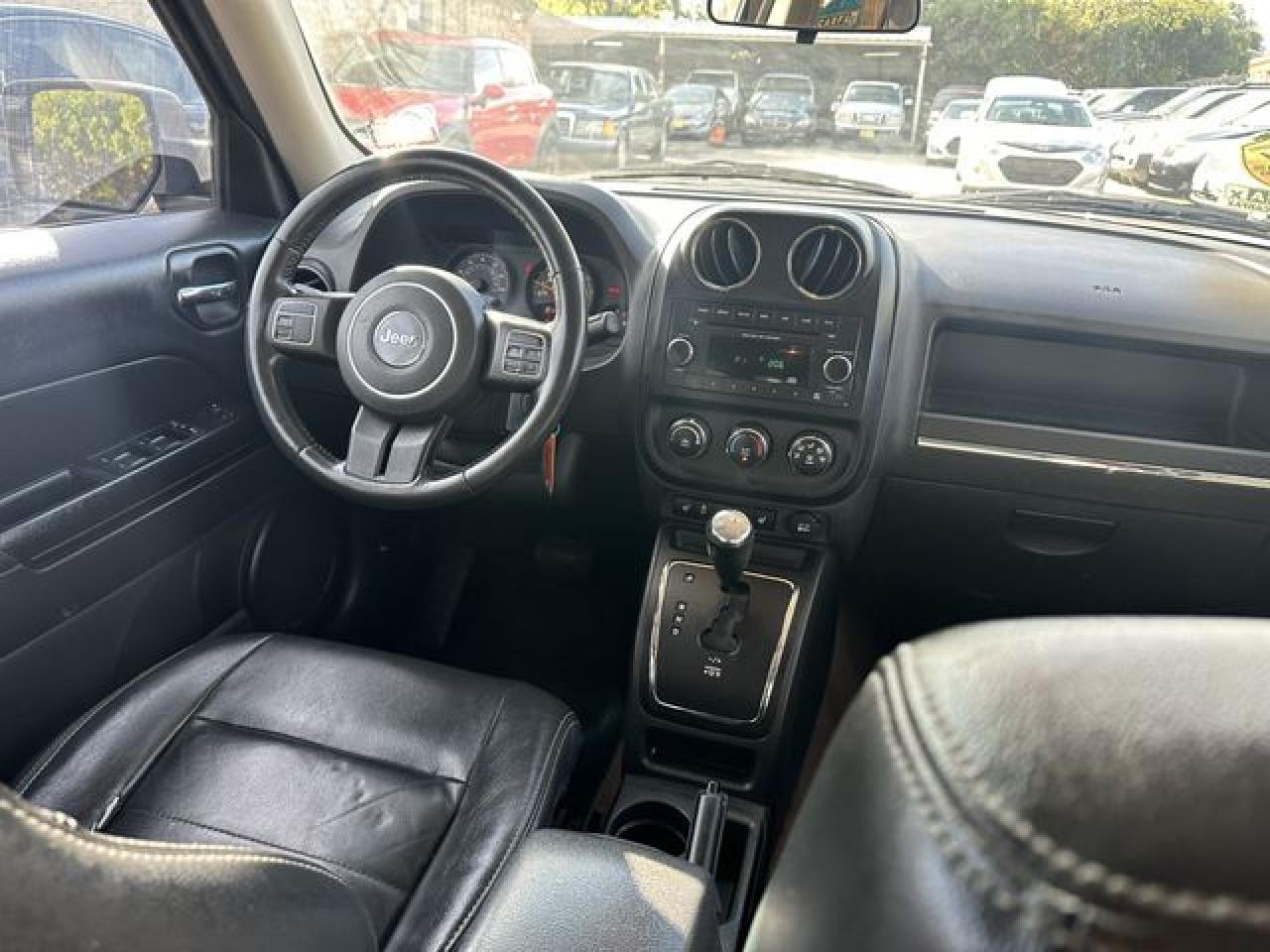 2014 Jeep Patriot VIN 1C4NJPFA8ED821472 photo 4