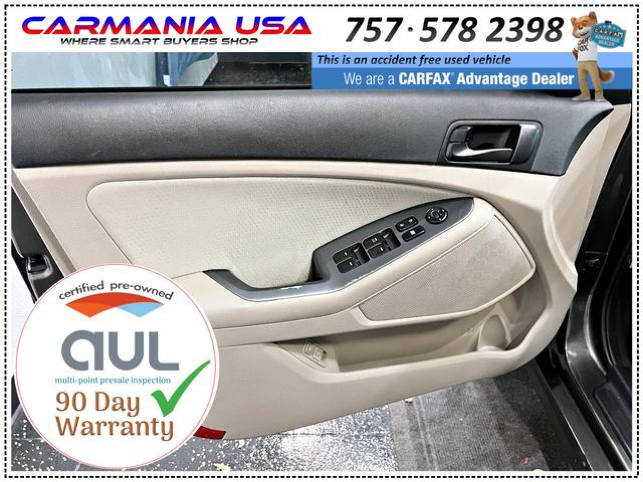 2015 Kia Optima VIN 5XXGM4A76FG371788 photo 10