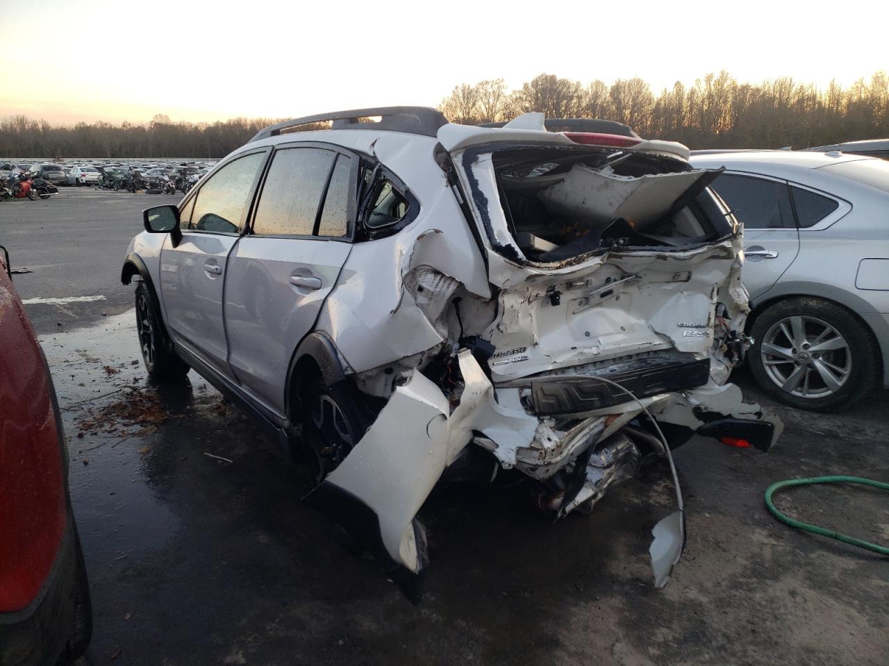 2016 Subaru Crosstrek VIN JF2GPADC1GH336368 photo 2