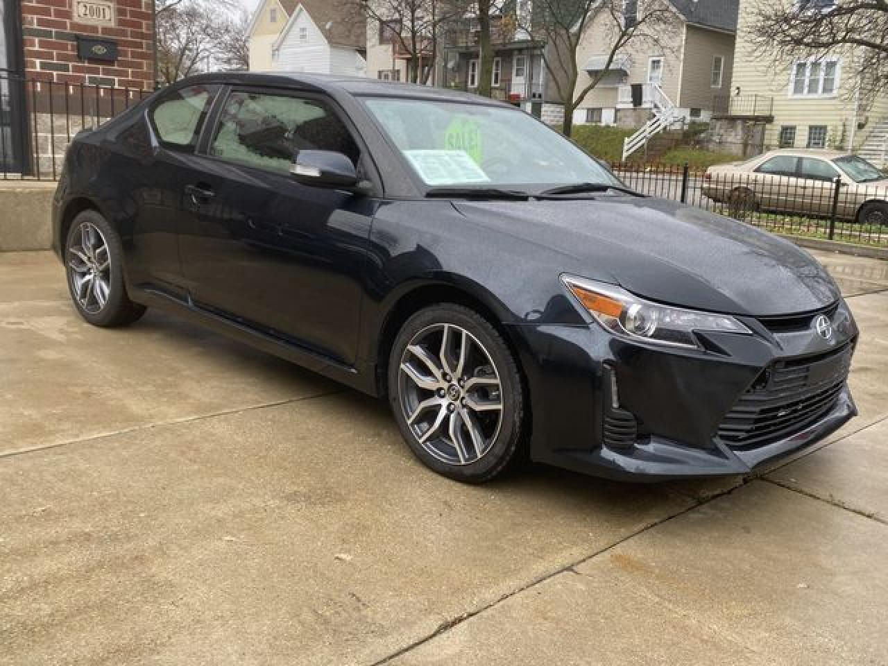 2015 Toyota Scion VIN JTKJF5C79FJ010742 photo 3