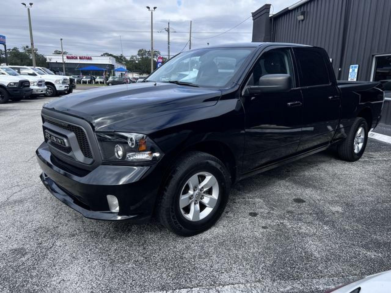 2021 RAM 1500 VIN 1C6RR6TT1MS516133 photo 4
