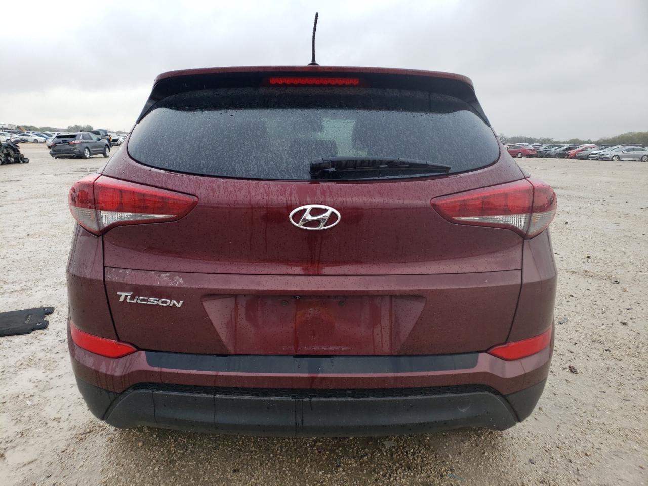 2016 Hyundai Tucson VIN KM8J23A40GU216723 photo 6