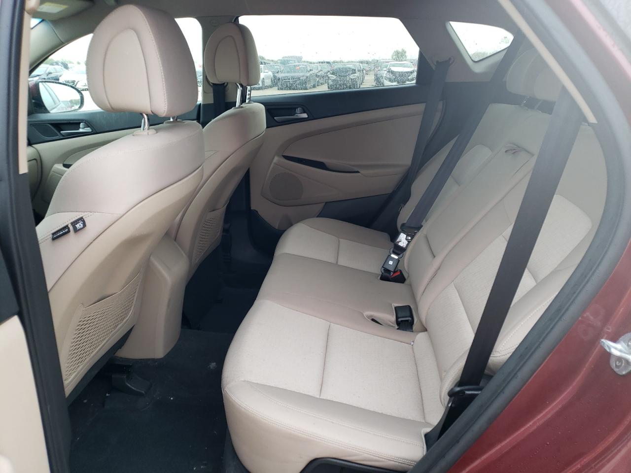 2016 Hyundai Tucson VIN KM8J23A40GU216723 photo 11
