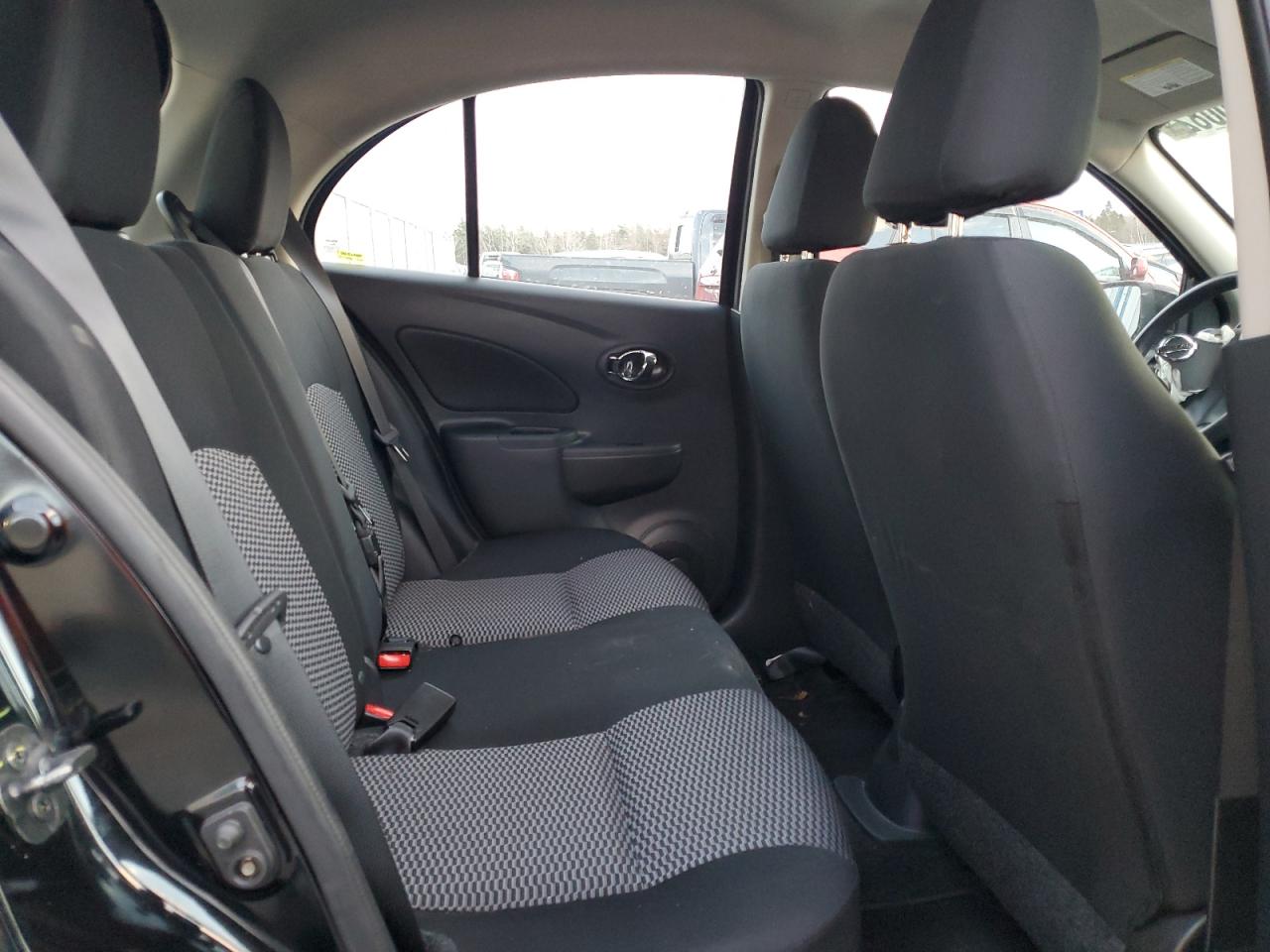 2019 NISSAN Micra VIN 3N1CK3CP4KL216752 photo 10