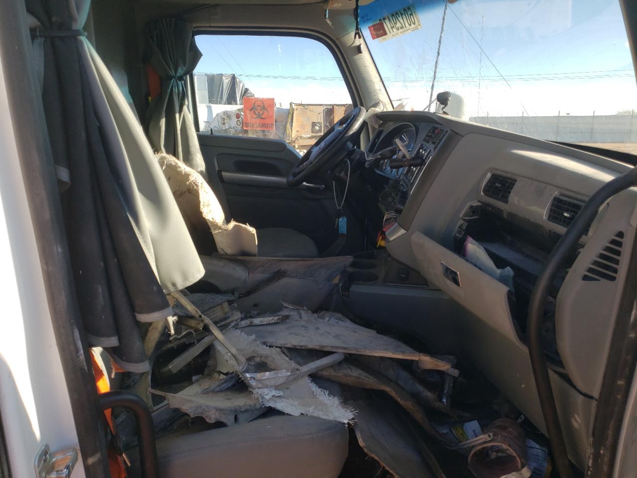 2019 KENWORTH All other VIN 1XKZDP9X3KJ280938 photo 5