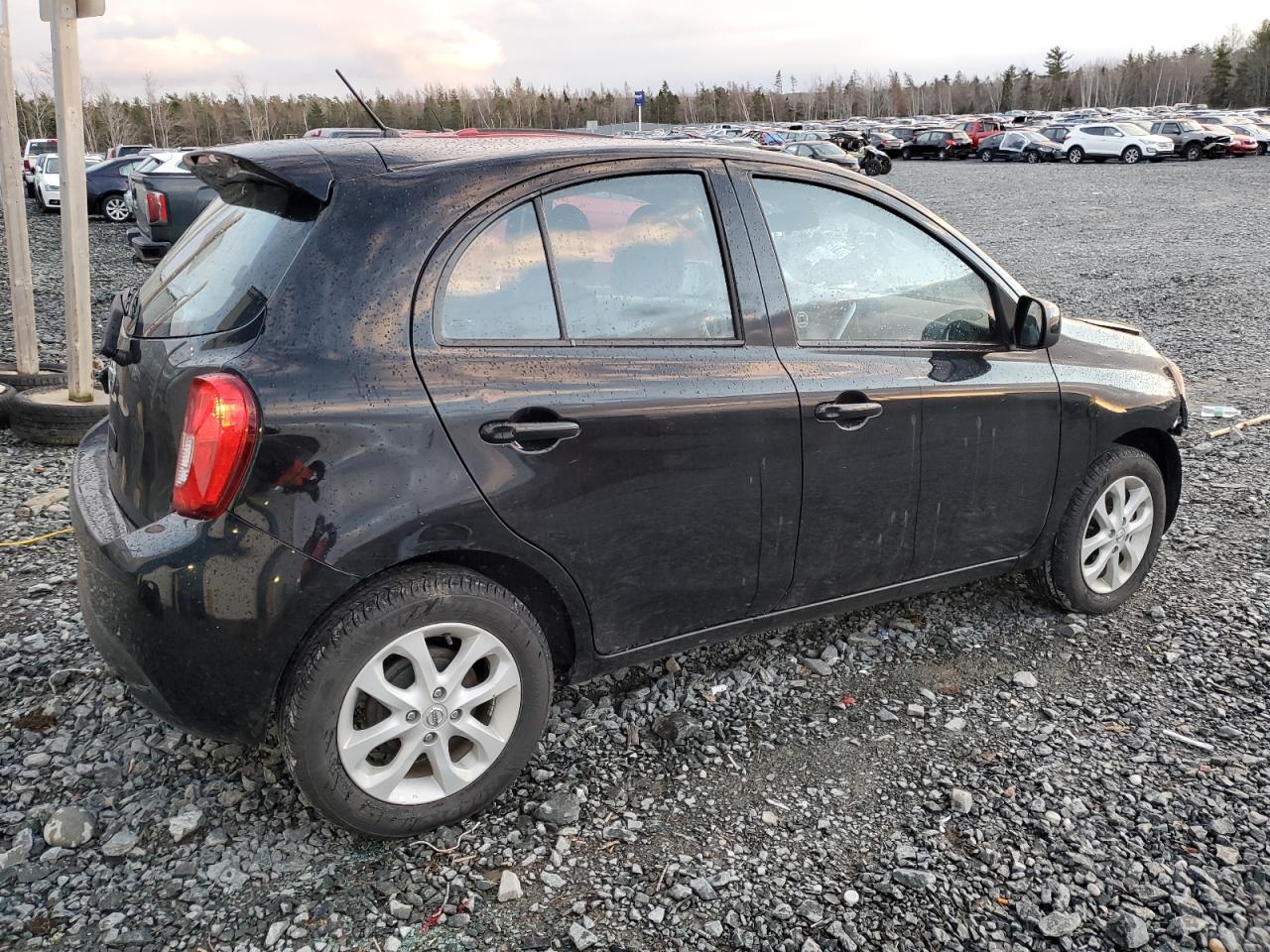 2019 NISSAN Micra VIN 3N1CK3CP4KL216752 photo 3
