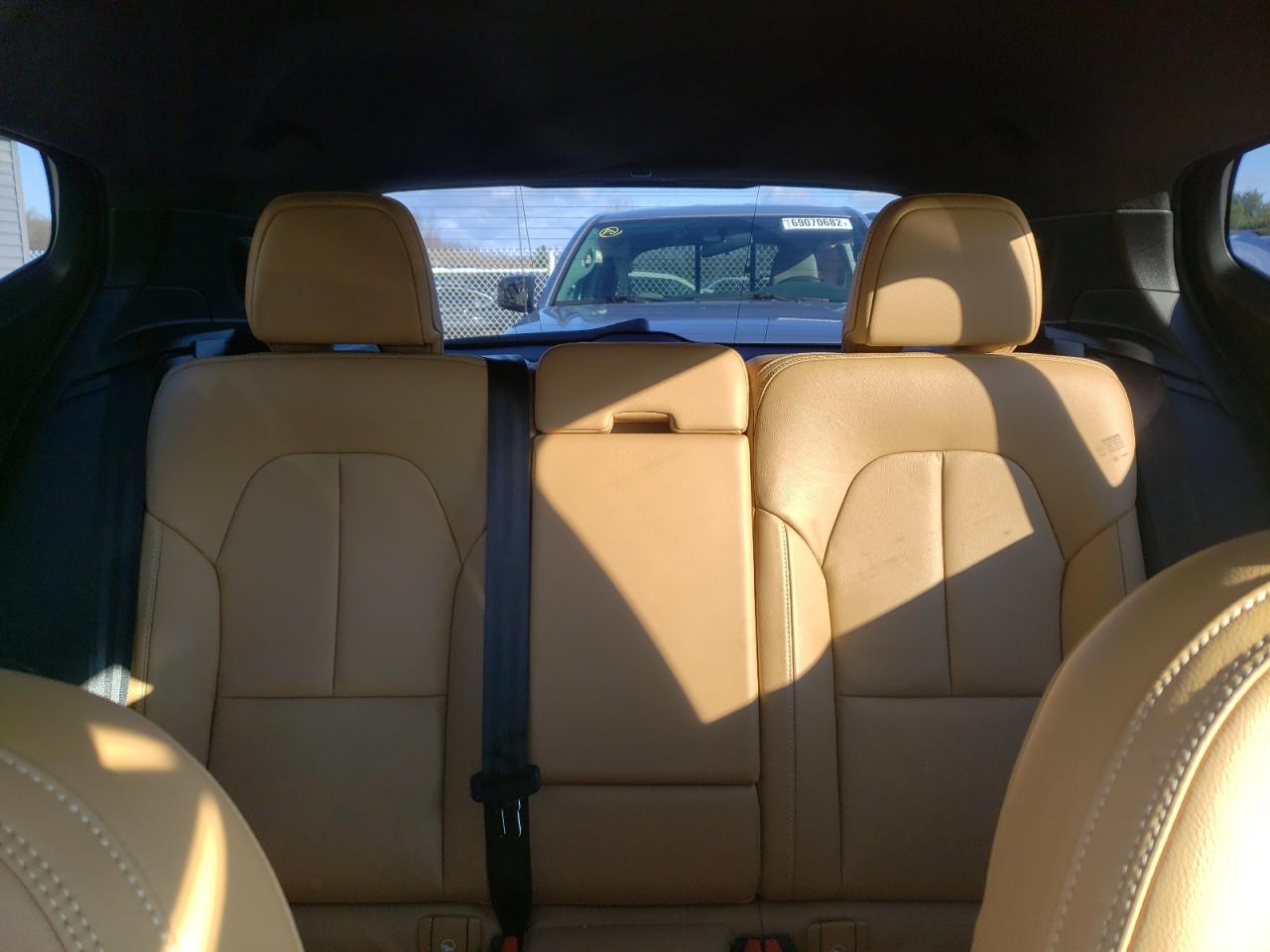 2019 VOLVO Xc40 VIN YV4162XZ9K2007925 photo 10