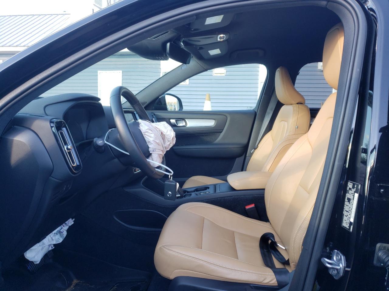 2019 VOLVO Xc40 VIN YV4162XZ9K2007925 photo 7