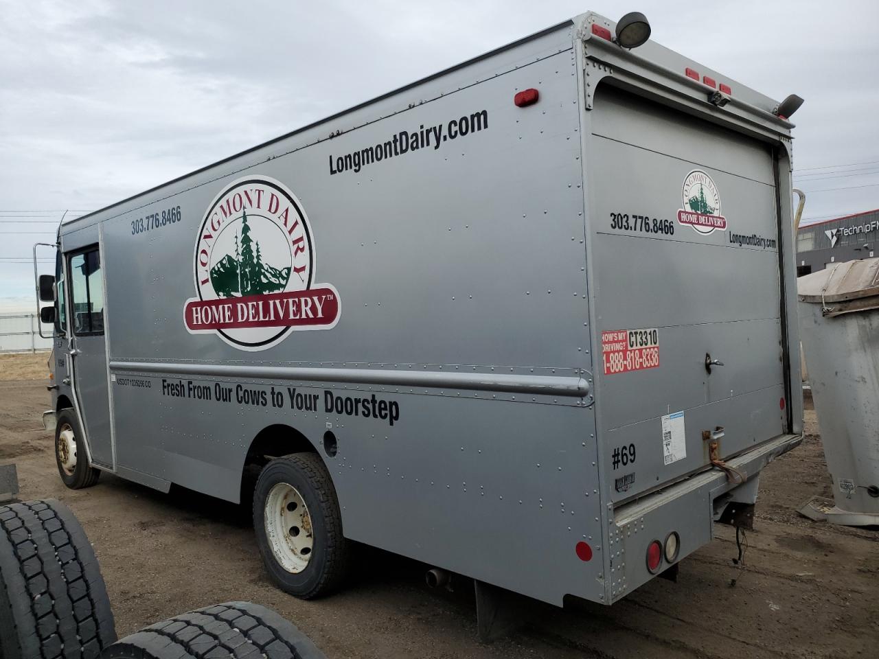 2009 WORKHORSE All models VIN 5B4KPD28093437304 photo 2