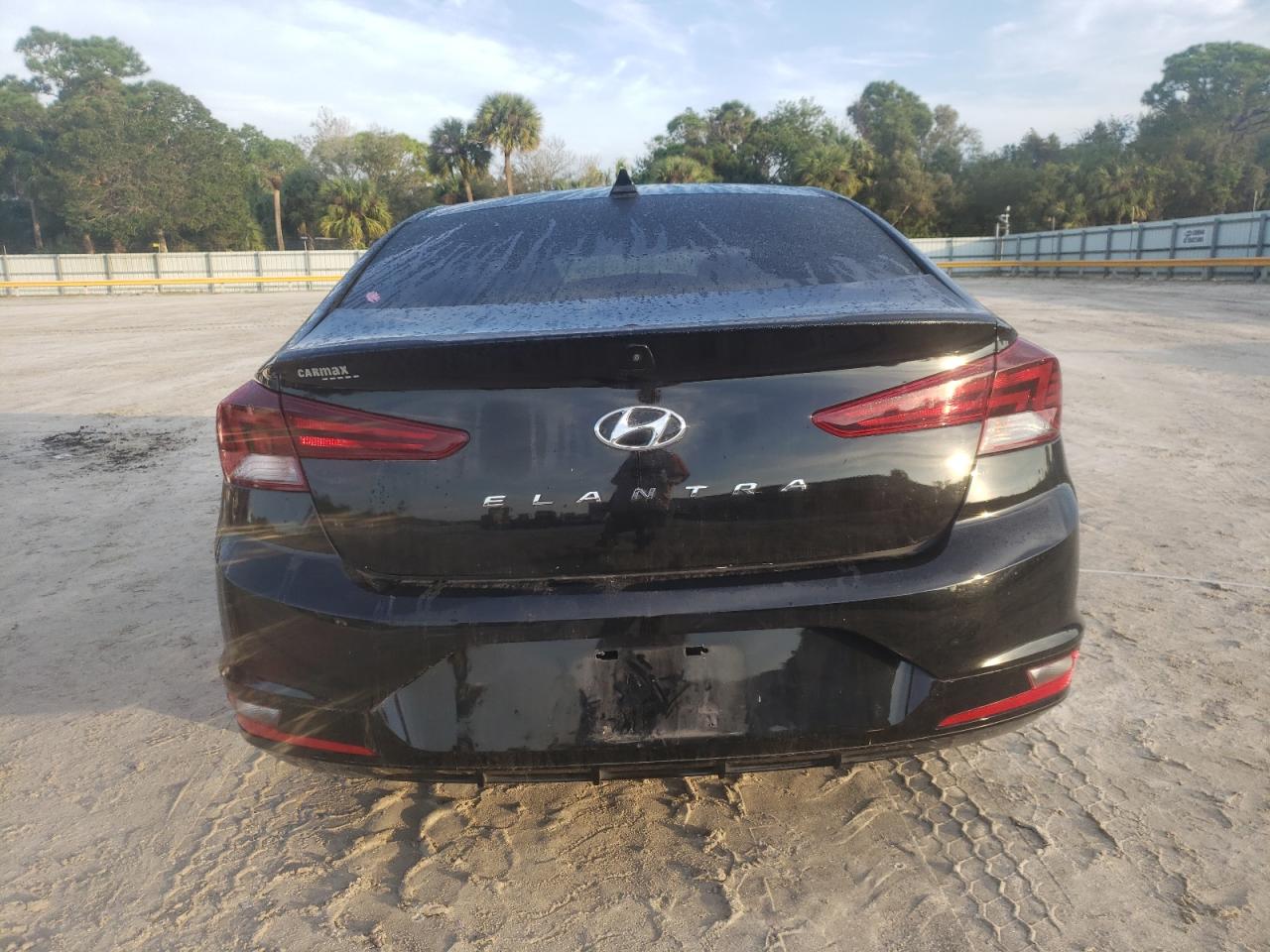 2019 HYUNDAI Elantra VIN KMHD84LF0KU779411 photo 6