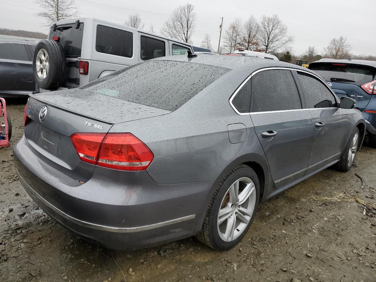 2014 VOLKSWAGEN Passat VIN 1VWCT7A31EC114498 photo 3