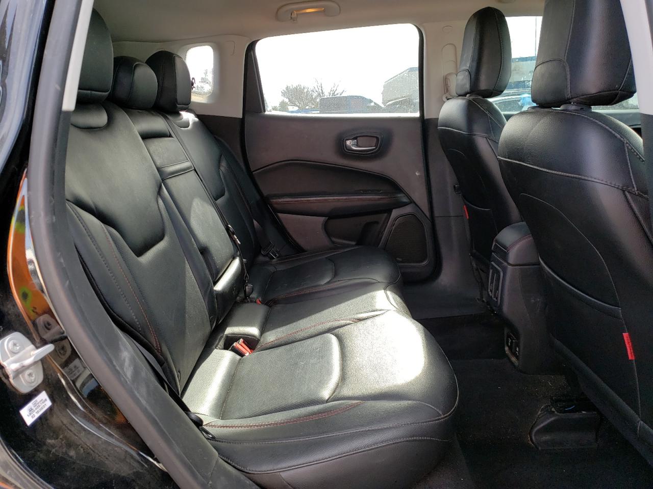 2018 JEEP Compass VIN 3C4NJDDB7JT207477 photo 11