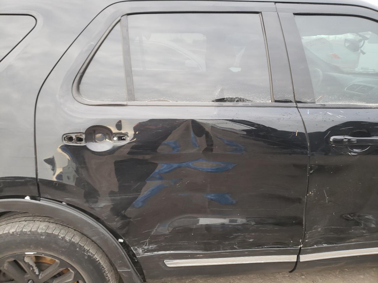 2017 Ford Explorer VIN 1FM5K7D84HGE01896 photo 10