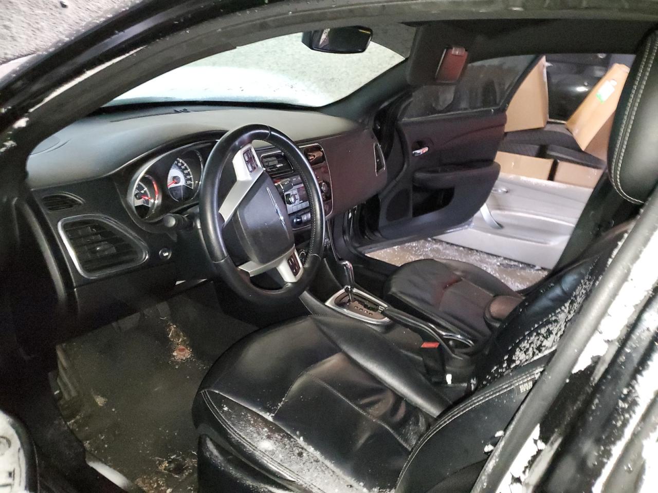 2014 Chrysler 200 VIN 1C3CCBCG7EN100040 photo 7