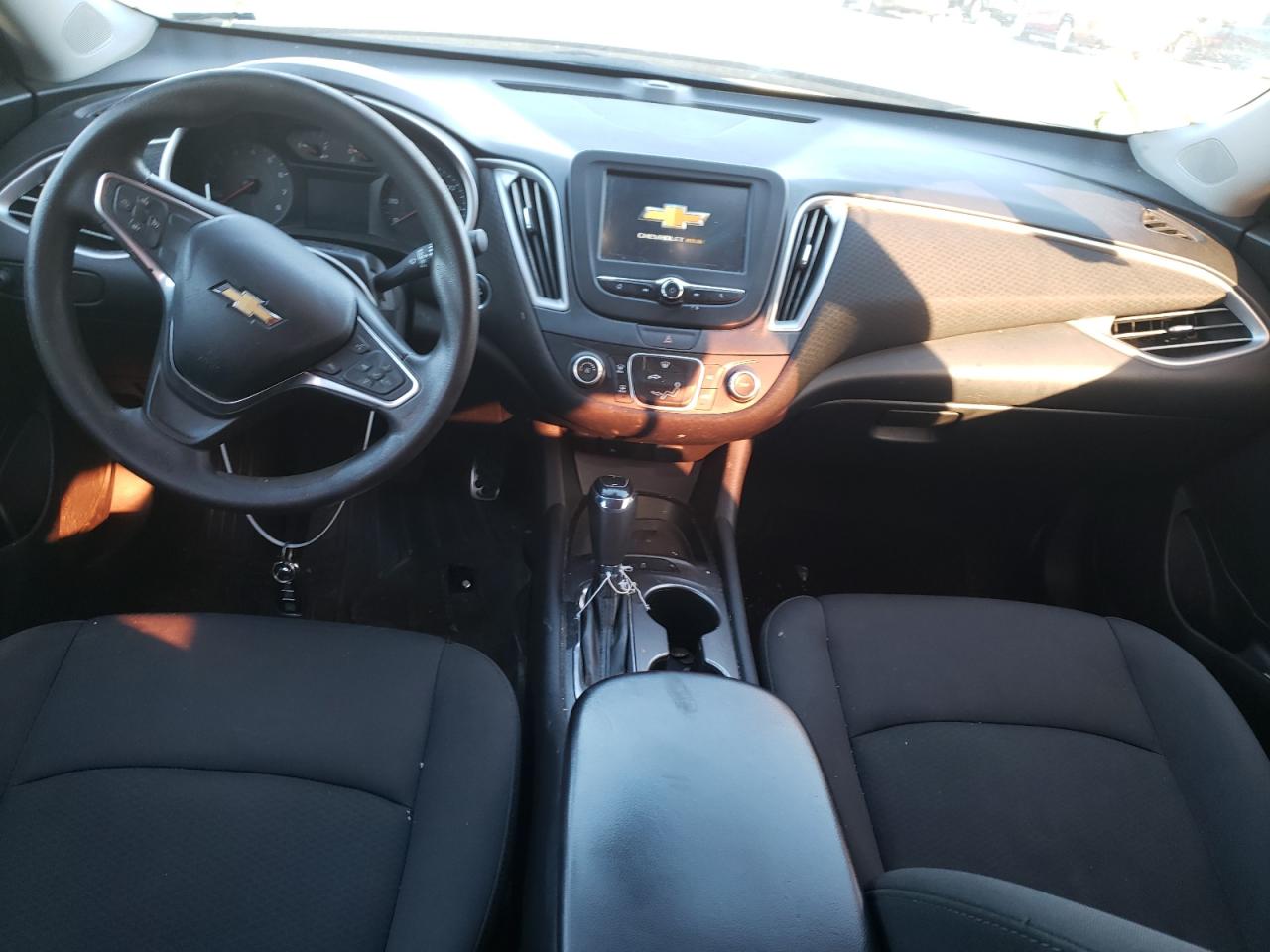 2017 CHEVROLET Malibu VIN 1G1ZB5ST4HF263955 photo 8