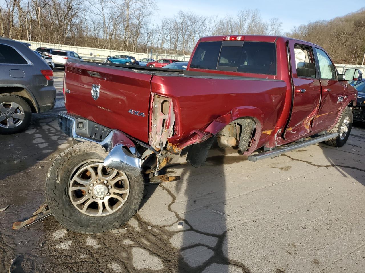 2015 Ram 3500 VIN 3C63R3EJ2FG688536 photo 3