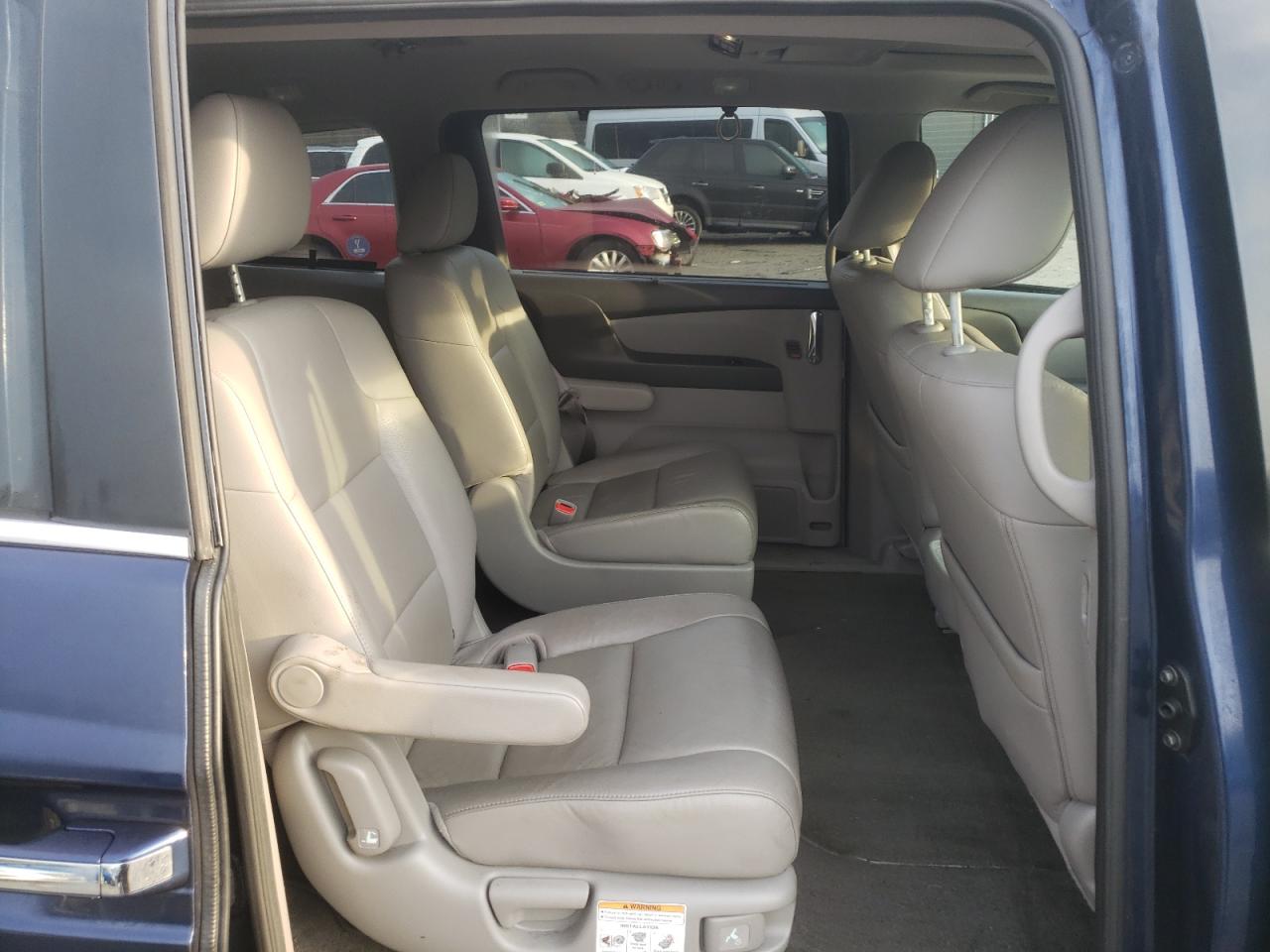 2015 HONDA Odyssey VIN 5FNRL5H92FB111321 photo 11