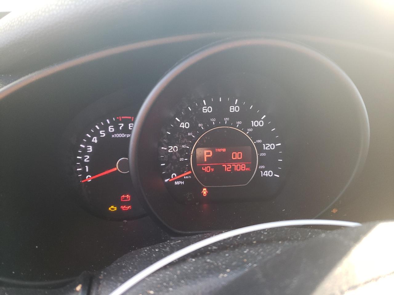2015 KIA Soul VIN KNDJN2A21F7815180 photo 9