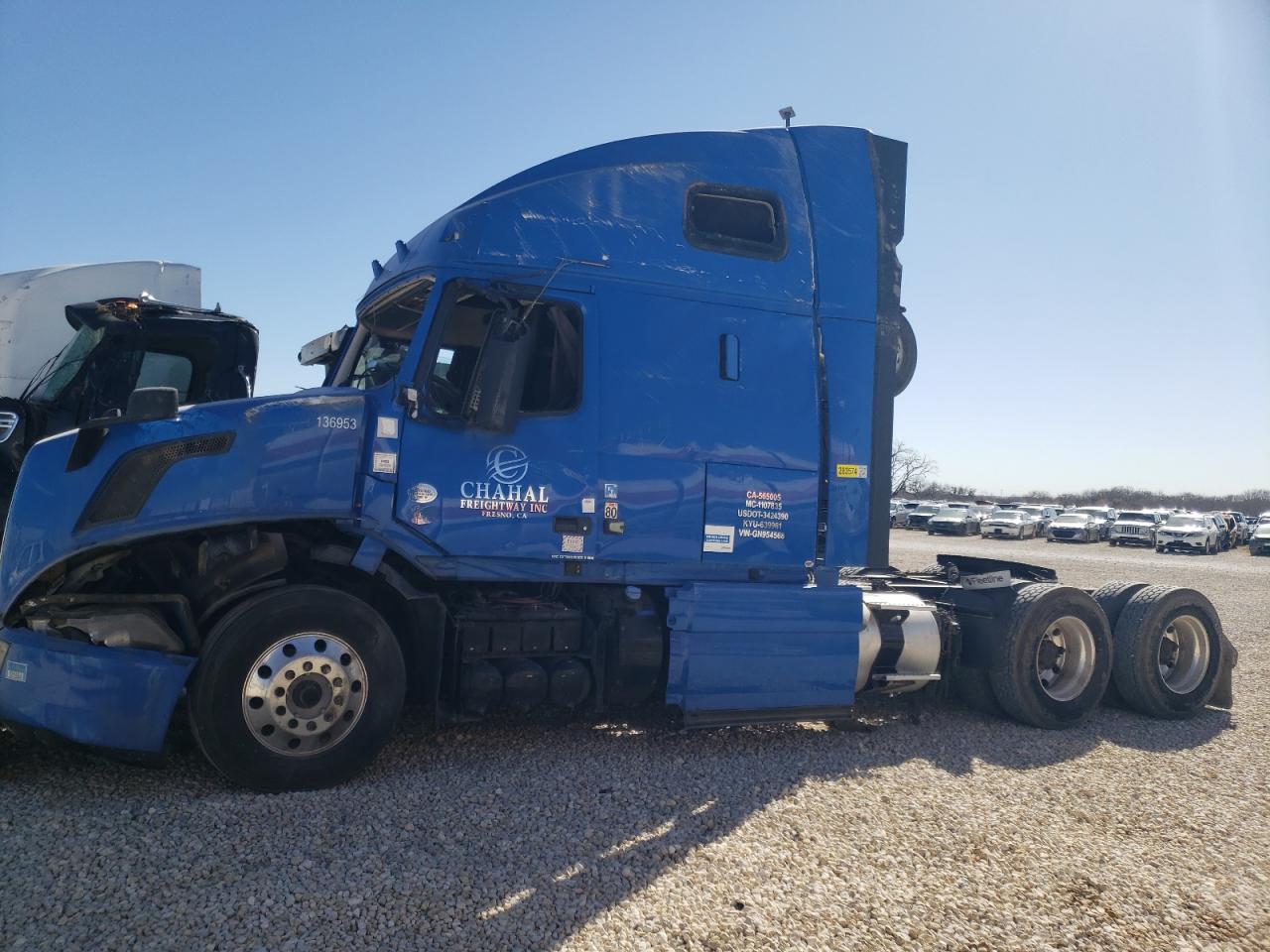 2016 Volvo Vn Vnl VIN 4V4NC9TH5GN954568 photo 9