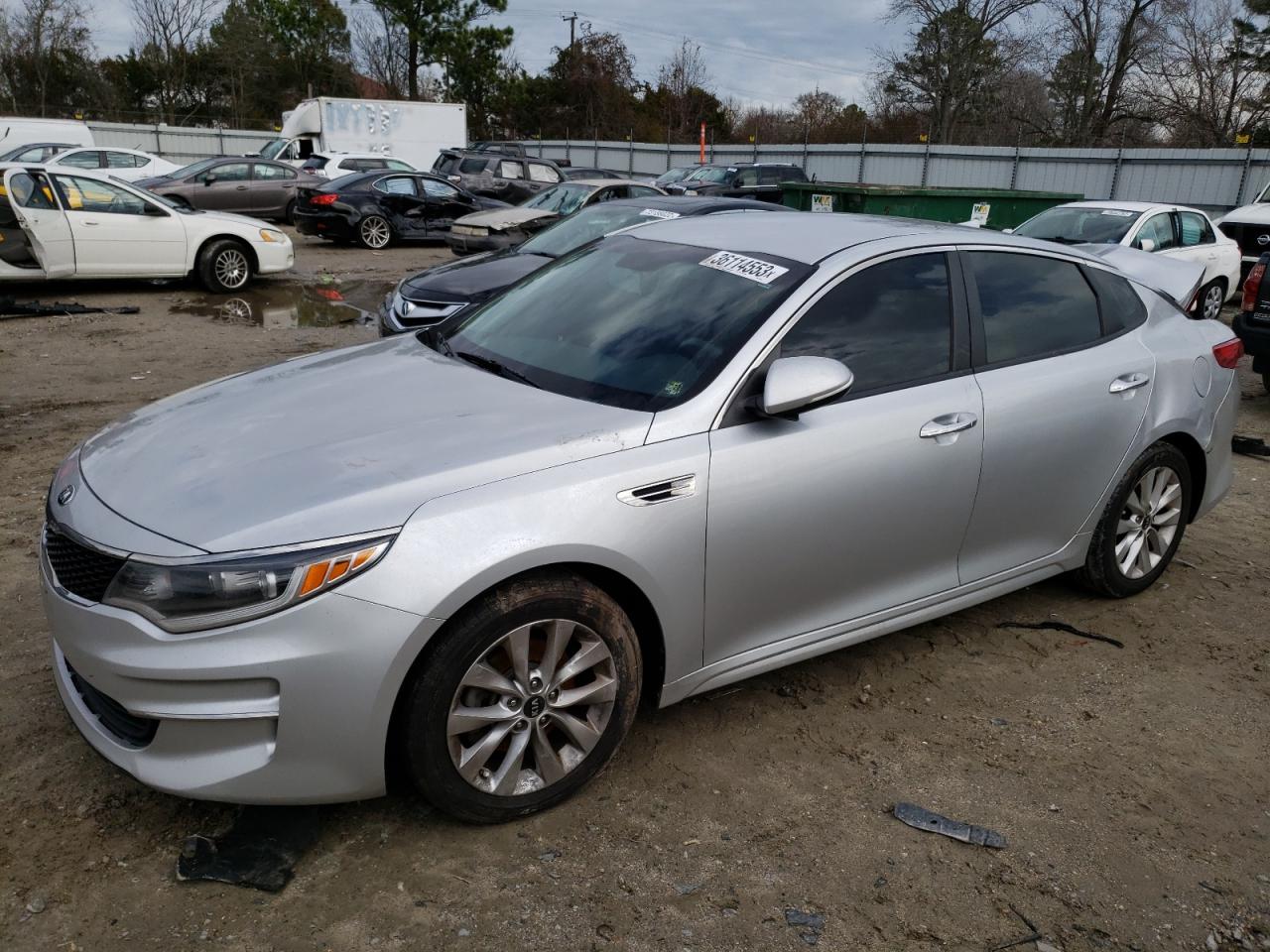2016 Kia Optima VIN 5XXGT4L38GG036434 photo 1
