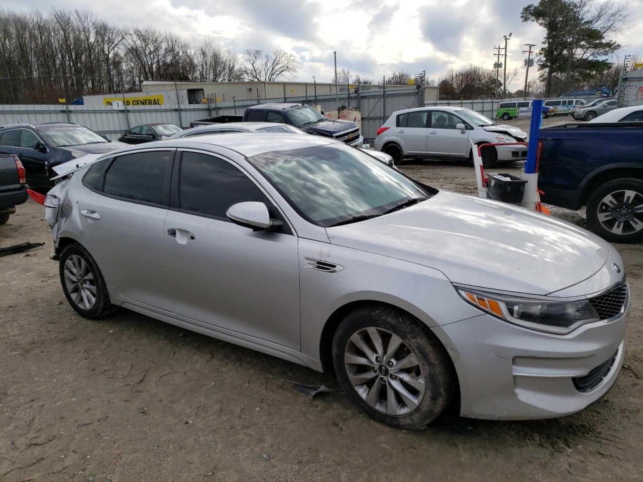 2016 Kia Optima VIN 5XXGT4L38GG036434 photo 4