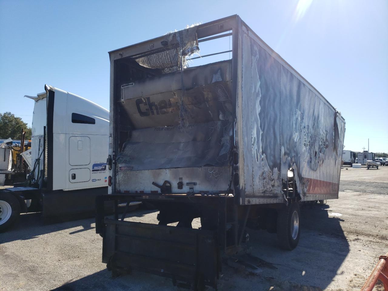 2018 PETERBILT 337 VIN 2NP2HM6X5JM464542 photo 4