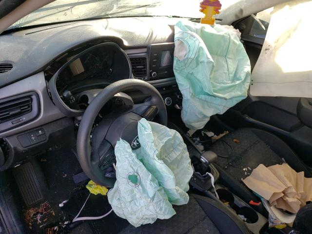 2018 Kia Rio VIN 3KPA24AB6JE065353 photo 8